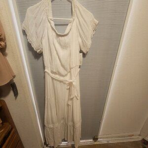Luxology Cream Maxi Dress with Lace Sleeves